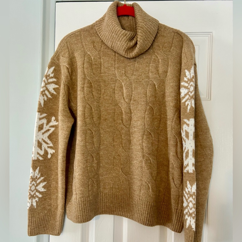 NWT CeCe Turtleneck Snowflake Rhinestone long sleeve sweater